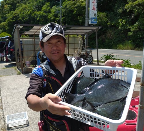 前期優勝者
