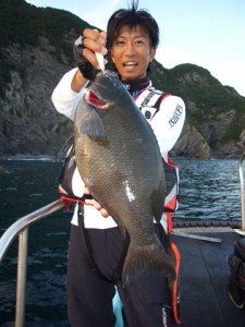 101006c-01 この日最大の48.5cm